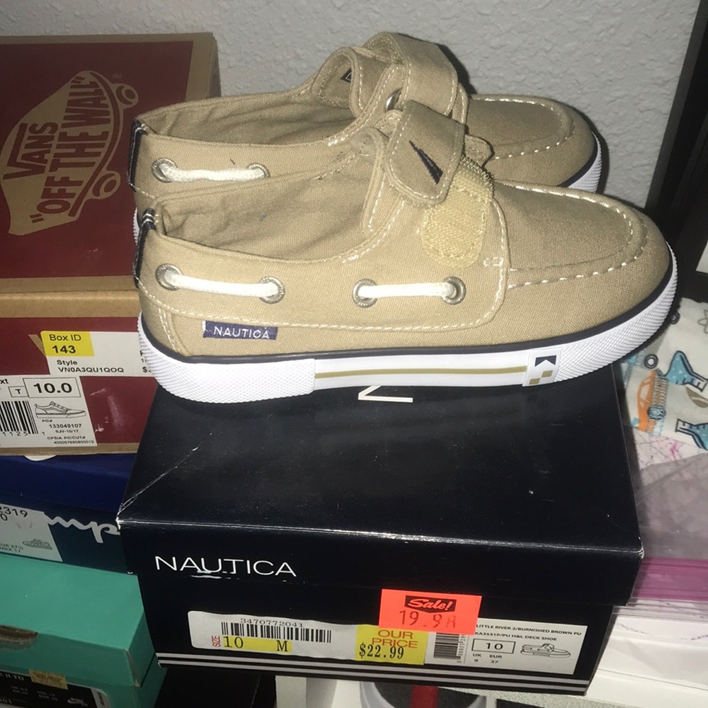 Toddler boy Nautica shoes
